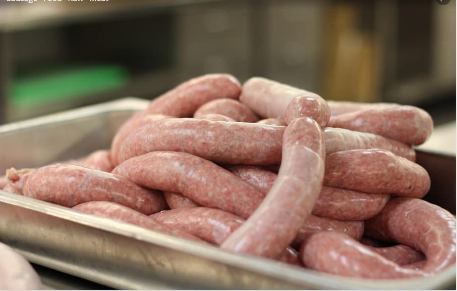 how long is sausage good for in the fridge -image from pixabay by Kokki.png