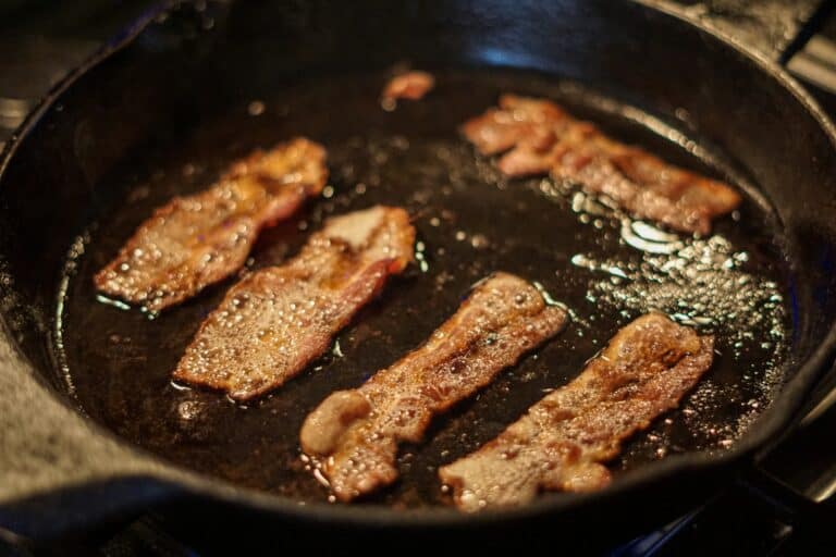 Beginner’s Guide: How To Thaw Bacon?