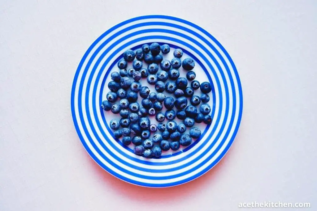 blueberries on a plate